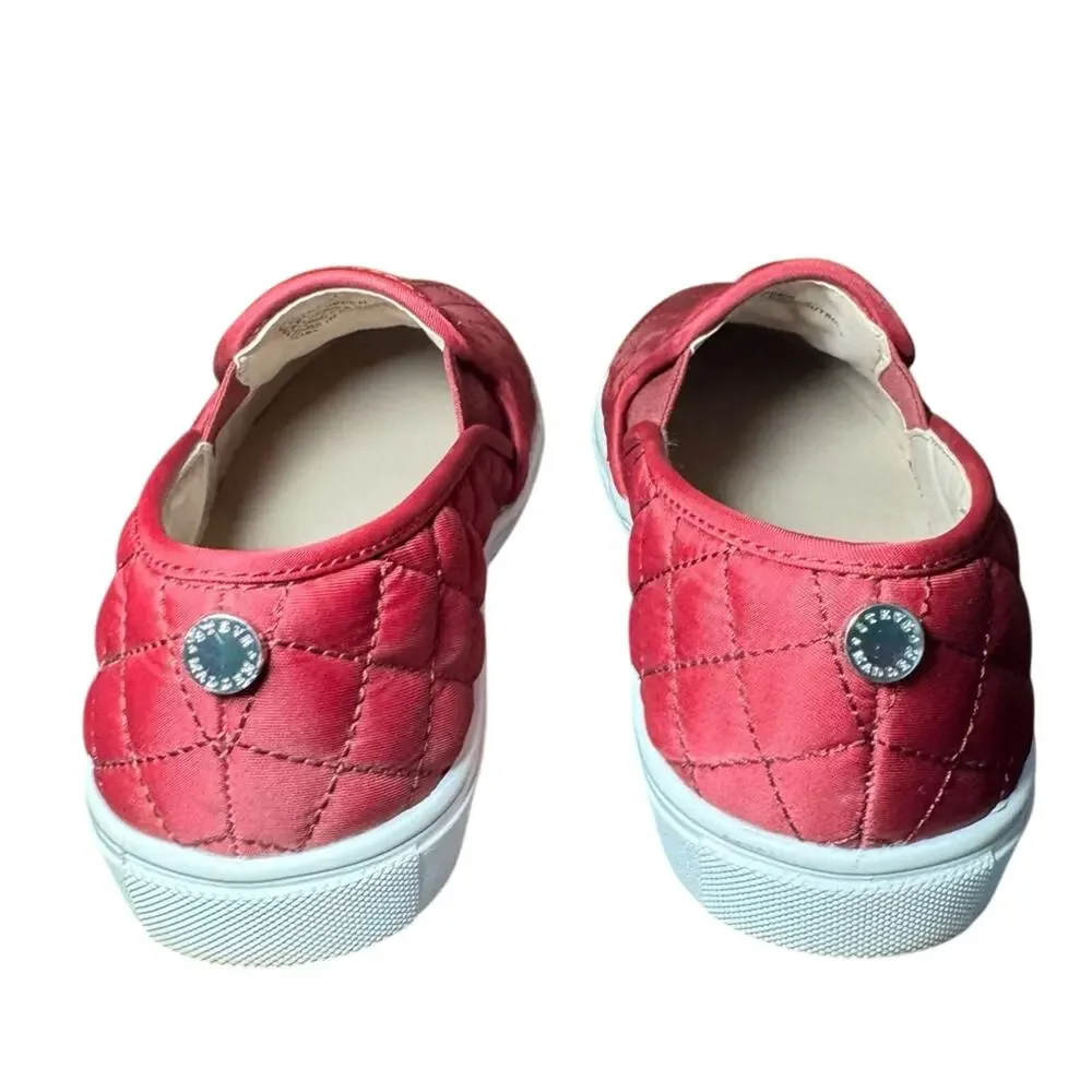 Steve Madden Ecentrcq Quilted Slip-On Sneakers Burgundy Size 6.5